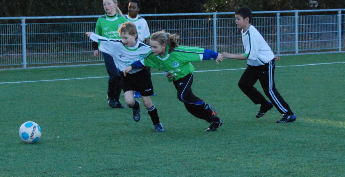 foto’s vv Haren