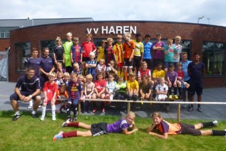 Intensief en succesvol voetbalkamp bij vv Haren