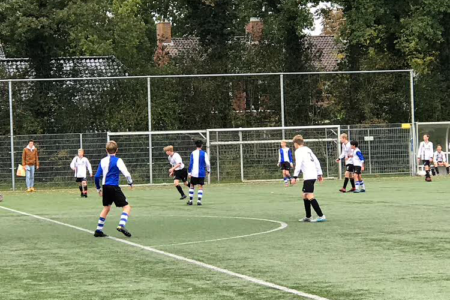 Wedstrijdverslag VV Haren JO15-1 – Helpman JO15-2