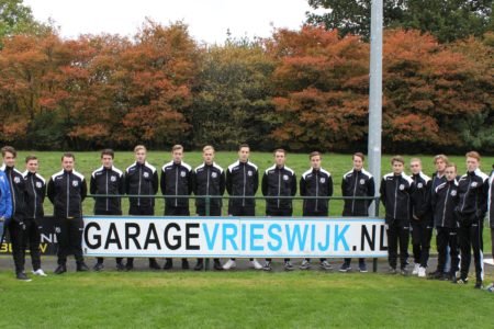 Nieuwe trainingspakken vv Haren Zaterdag 1